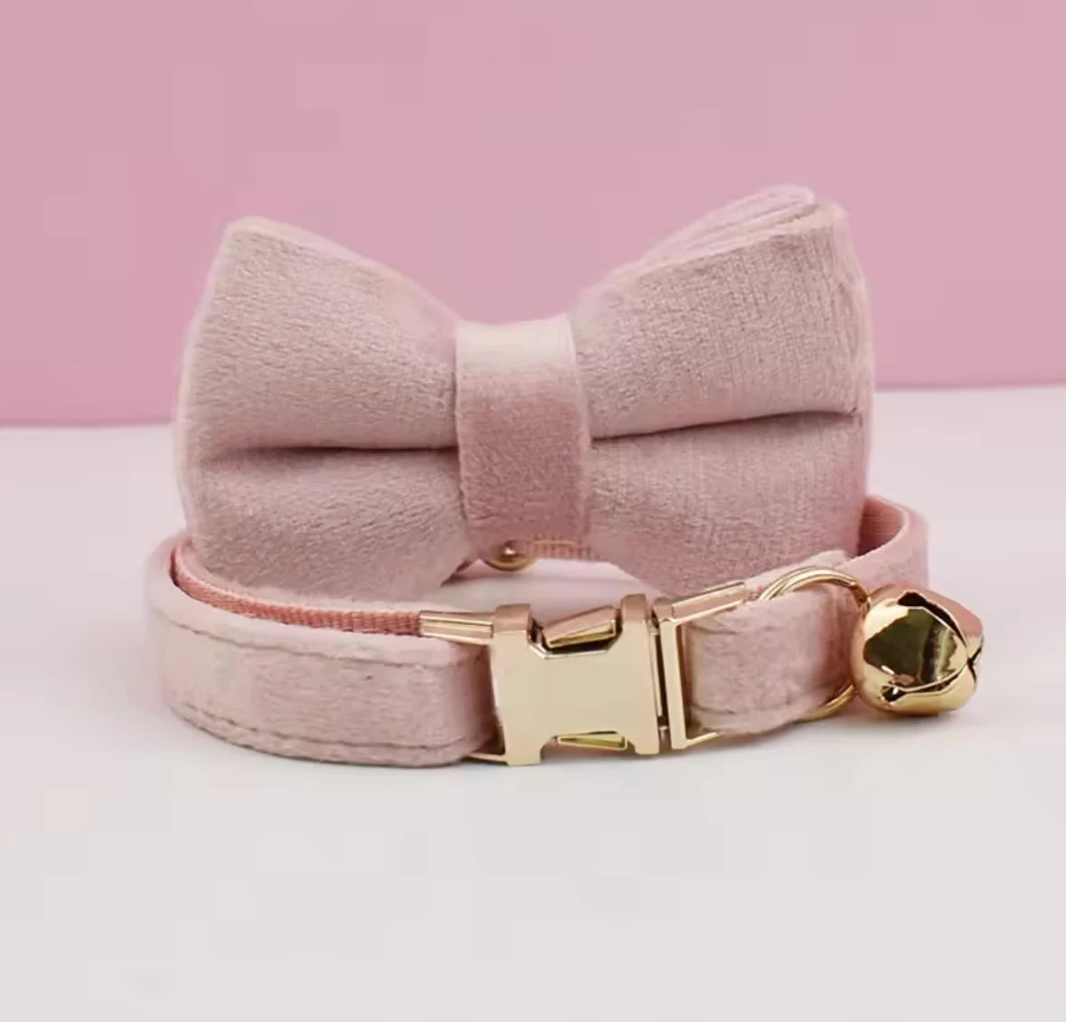 Bellowag Charme Collars and Bow Ties