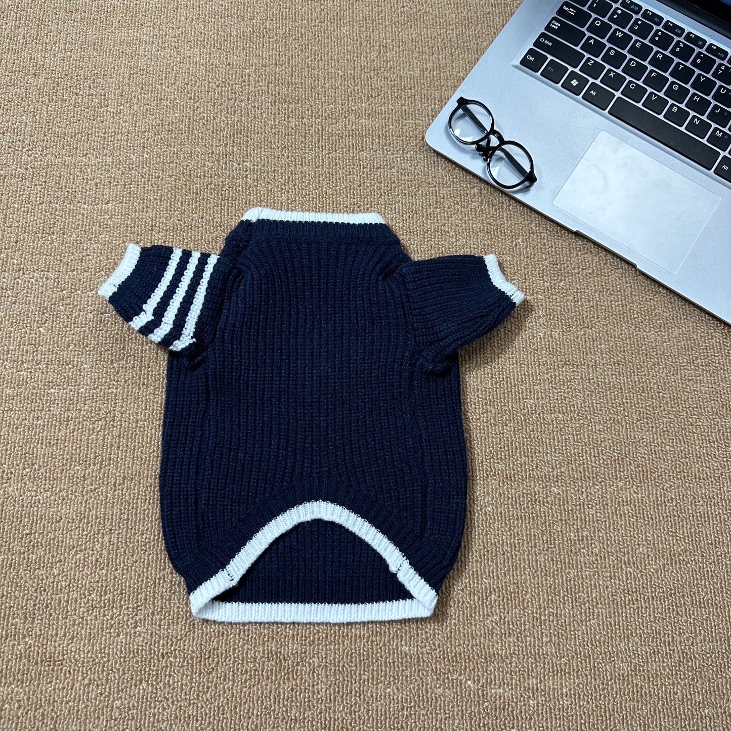 Bellowag Warm Sweater V1.1